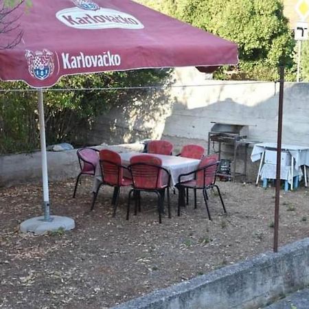 Apartment Manigo Supetar Exterior foto