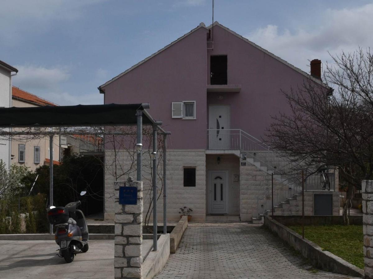 Apartment Manigo Supetar Exterior foto