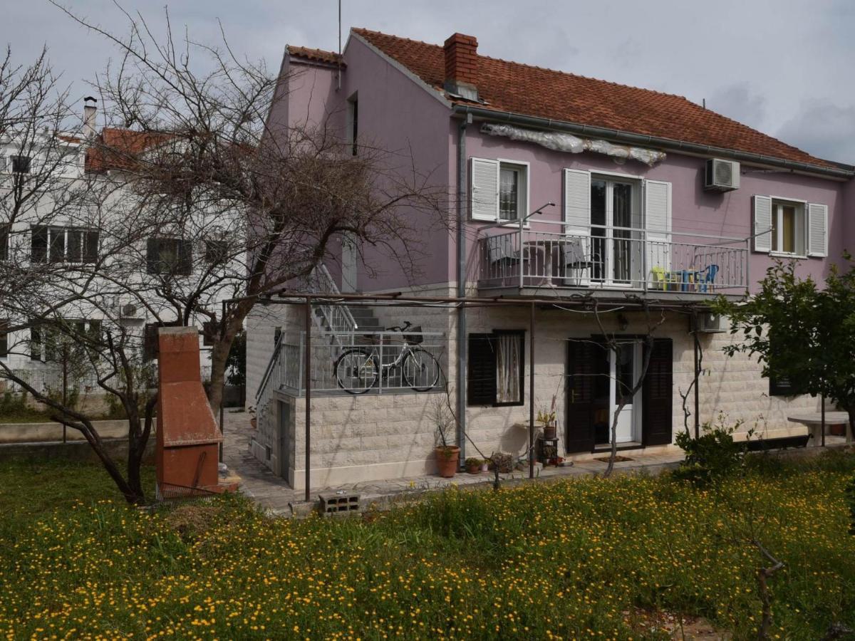 Apartment Manigo Supetar Exterior foto